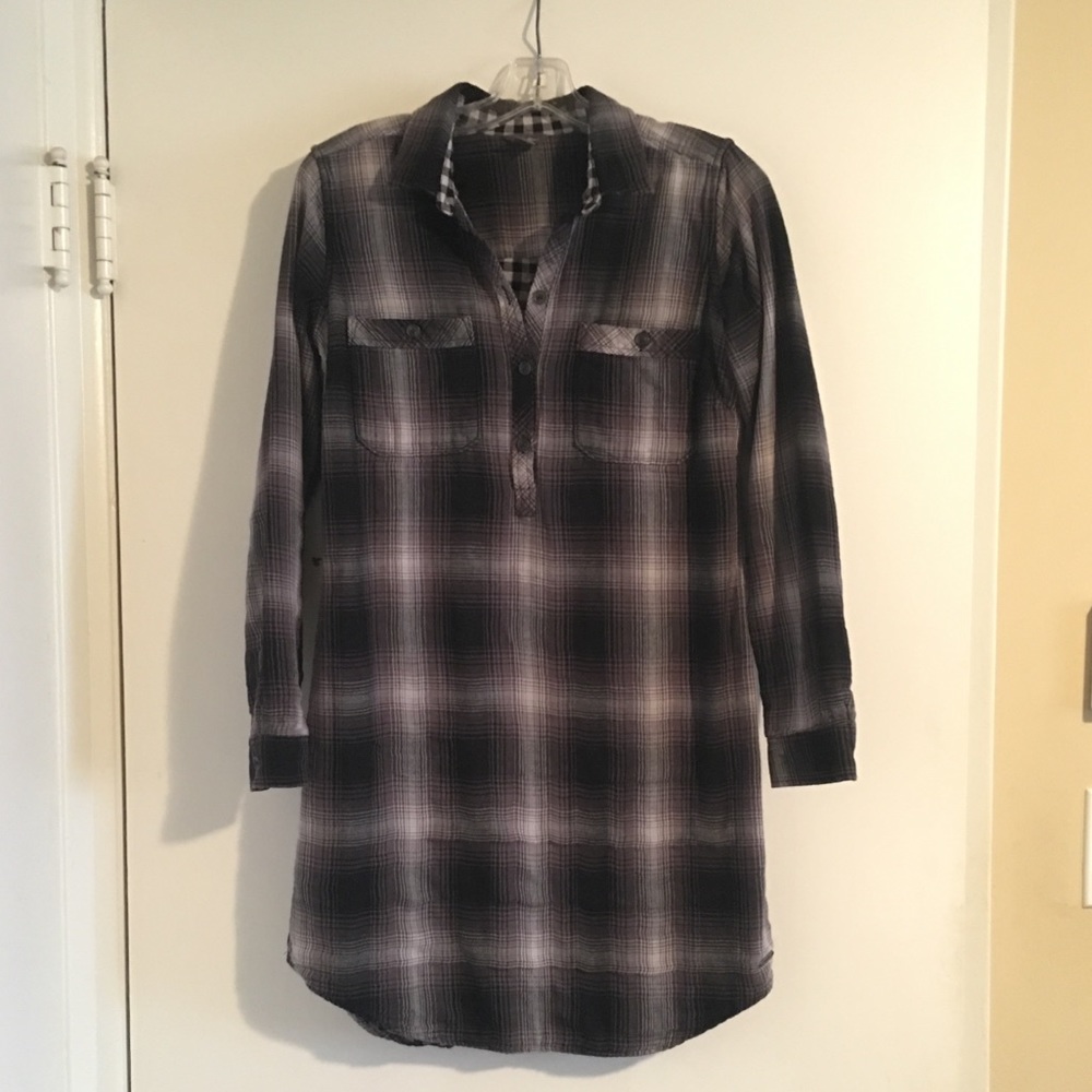 Knee-length Eddie Bauer plaid tunic